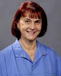 Dr. Zsuzsanna Juhasz - Implant Center Hungary
